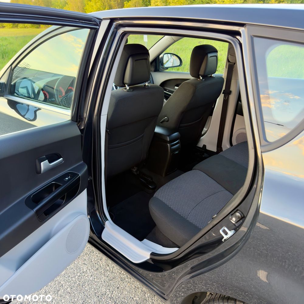 Kia Ceed 1.6 Comfort - 17