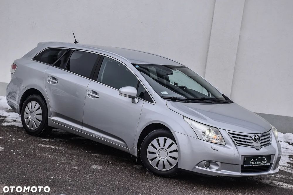 Toyota Avensis 2.0 D-4D Platinium - 3