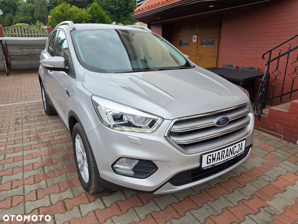 Ford Kuga 2.0 TDCi 2x4 Titanium - 2