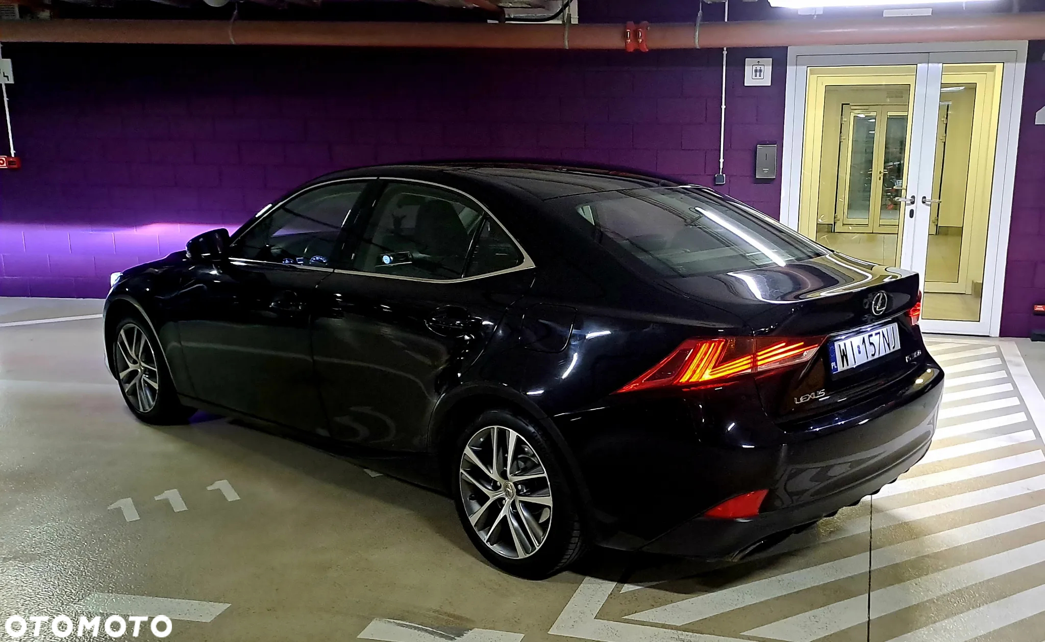 Lexus IS 200t / 300 Prestige - 3