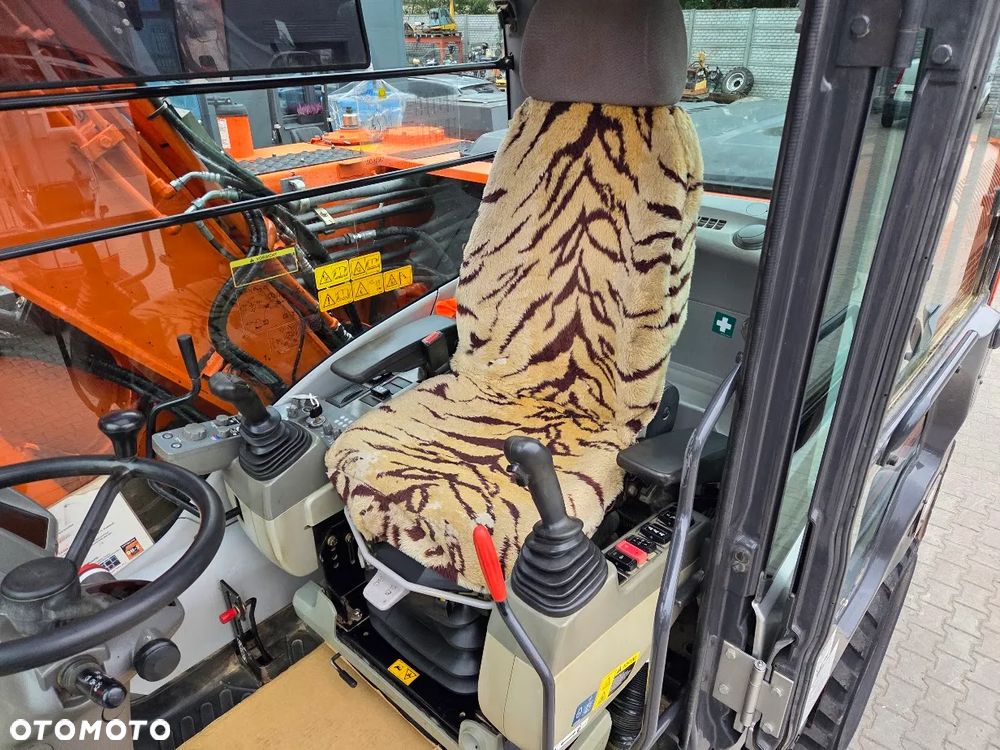Hitachi Koparka Kołowa HITACHI ZX170W -5B Szybkozłącze Hydrauliczne + 3 łyżki - 13
