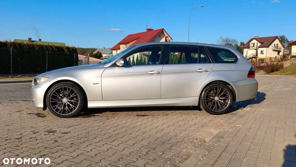 BMW Seria 3 330xi - 3