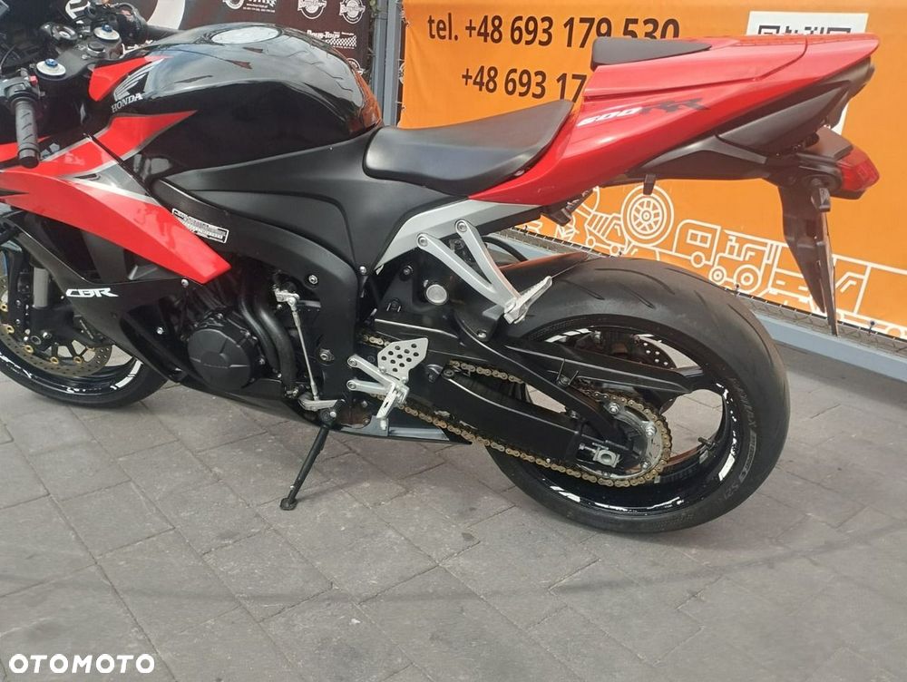 Honda CBR - 8