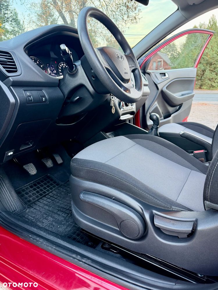 Hyundai i20 - 31