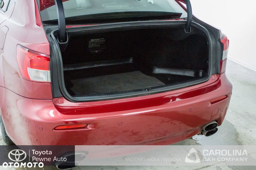 Lexus IS F Sport - 19