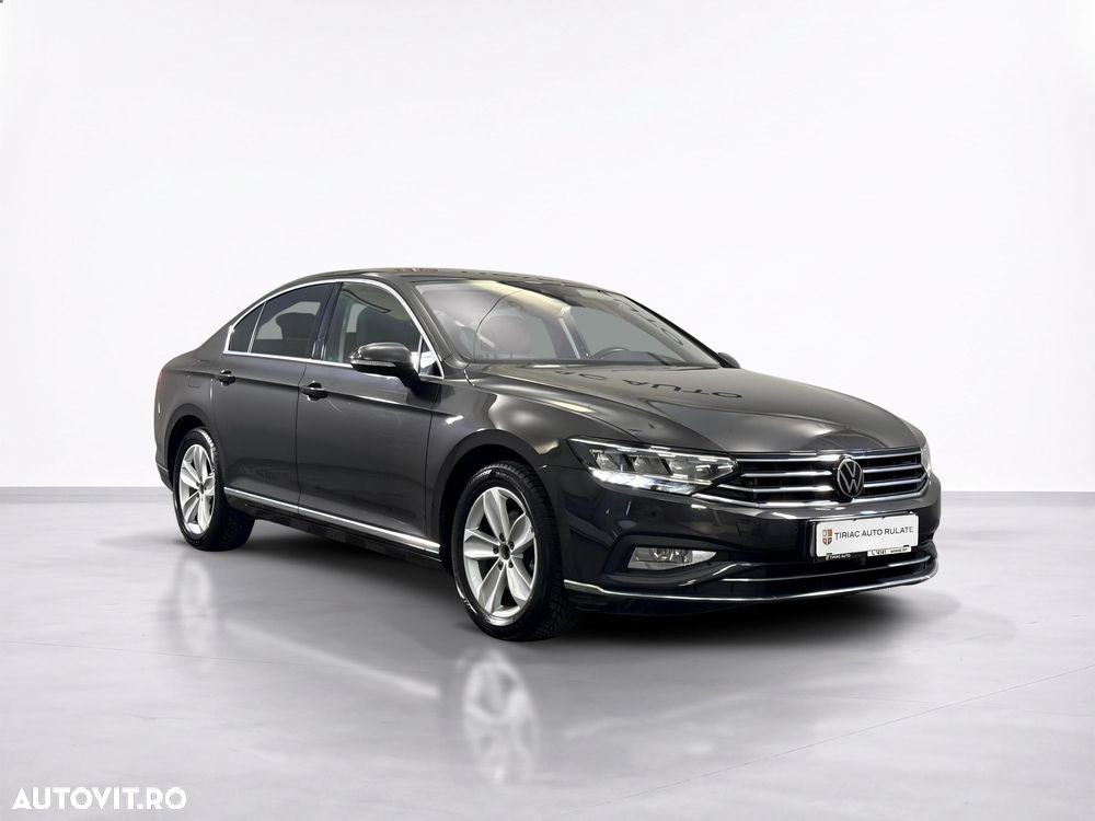 Volkswagen Passat 2.0 TDI DSG Highline - 8