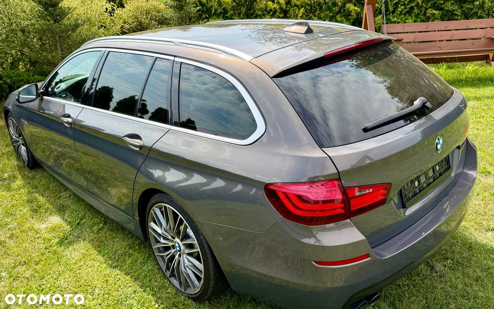 BMW Seria 5 520d M Sport - 8