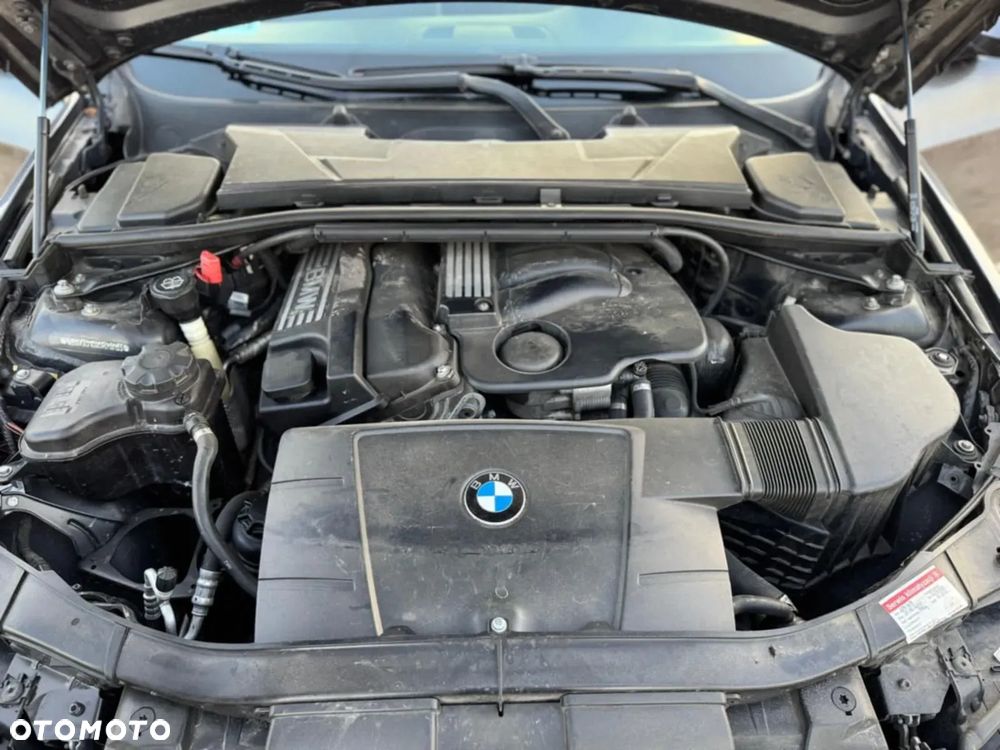 BMW Seria 3 - 16