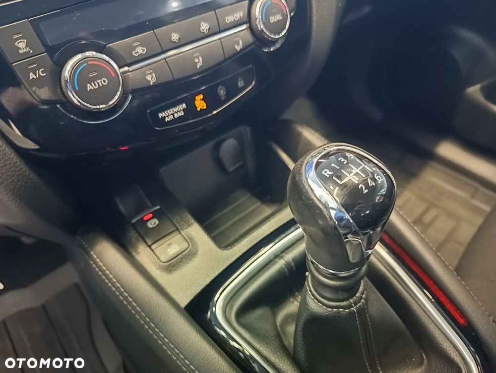 Nissan Qashqai - 15