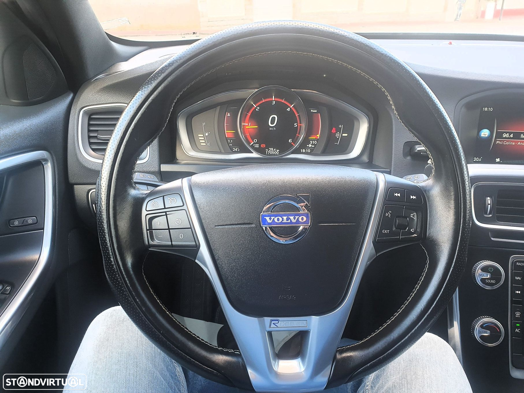 Volvo V60 1.6 D2 R-Design Momentum - 21