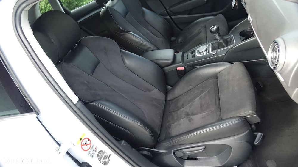 Audi A3 Sportback - 31