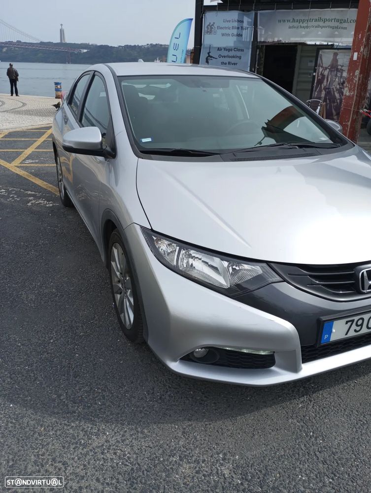 Honda Civic 2.2 i-DTEC Sport - 6