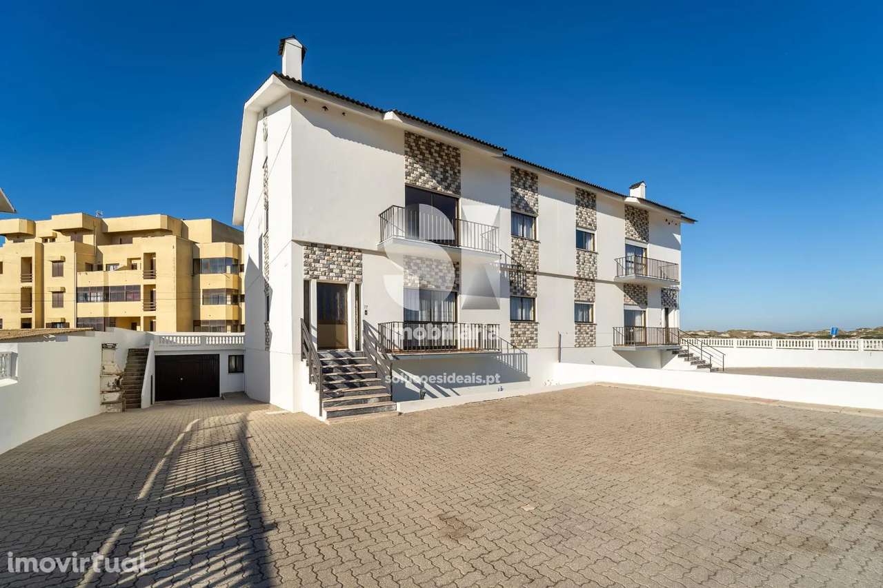 Moradia Geminada T6 - Grande imagem: 2/36