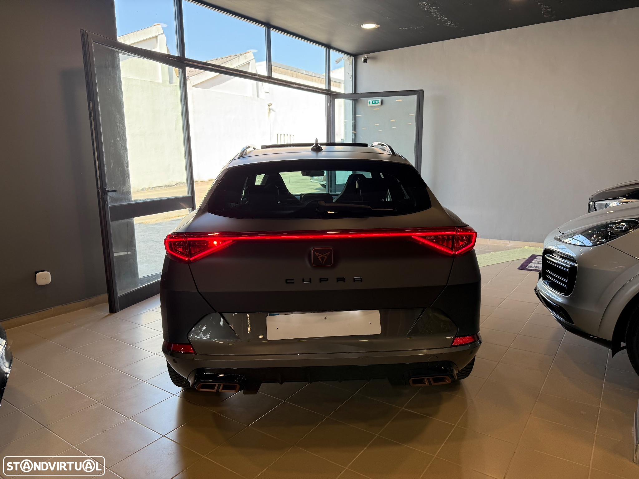 Cupra Formentor 1.4 e-Hybrid DSG VZ - 8