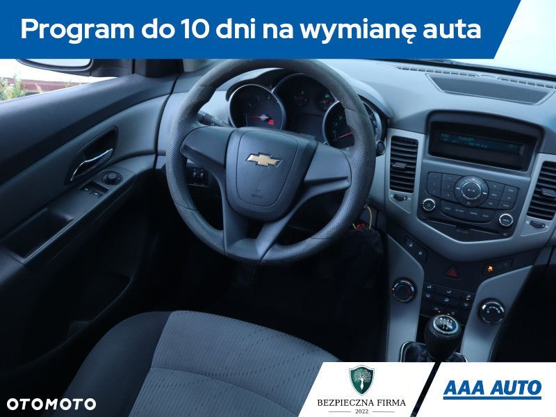 Chevrolet Cruze - 9
