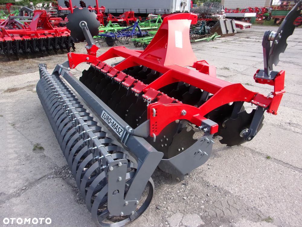 Akpil Brona Talerzowa Ciężka Hydraulicznie Składana BTCH 40 Euro-Masz, Brona talerzowa kompaktowa BT250, BT270, BT300 Metanga, Bomet, Euro-Masz; Brona talerzowa mini-simply BT160, BT180, BT200, BT220 Metanga, Euro-Masz, Brona talerzowa 2-walcowa typu "V", 4-walcowa typu "X" Bomet, Akpil - 14