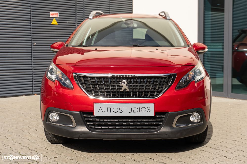 Peugeot 2008 1.2 PureTech Signature - 2