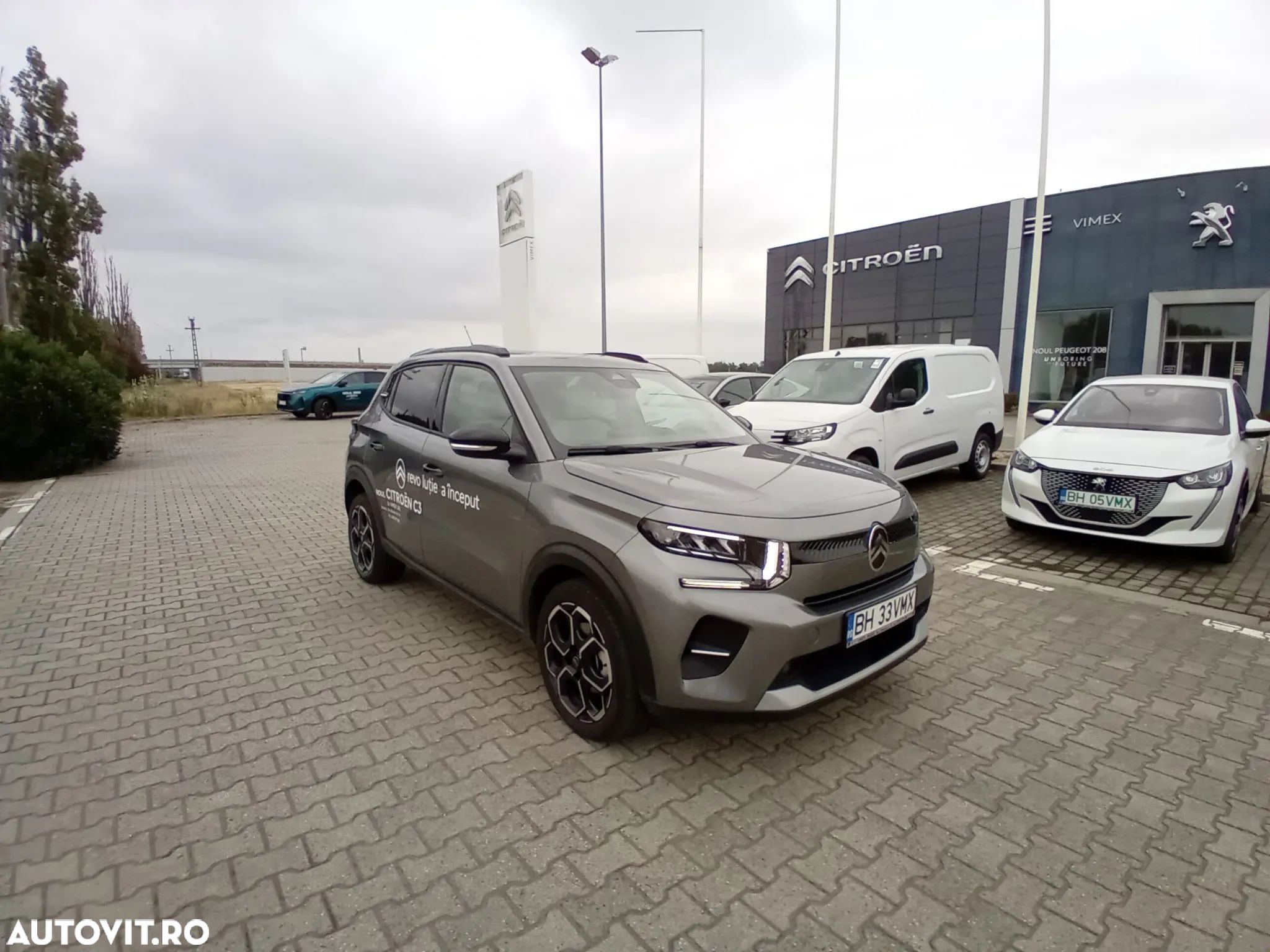 Citroën C3 1.2 PureTech 100 S&S BVM6 MAX - 1