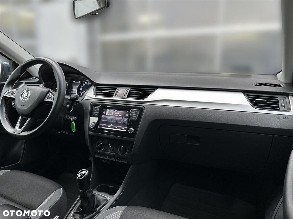 Skoda RAPID 1.0 TSI Ambition - 13