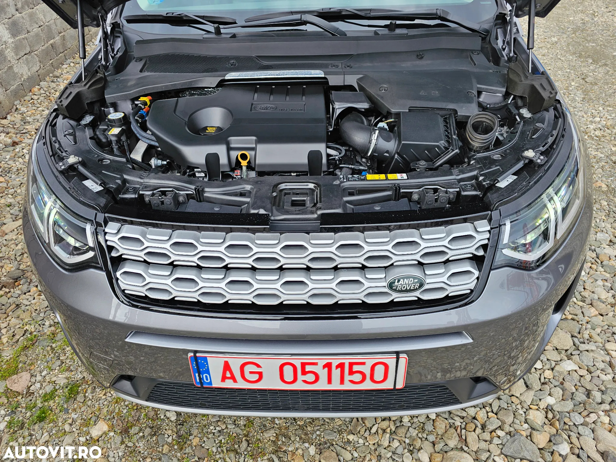 Land Rover Discovery Sport 2.0 D180 MHEV SE - 16