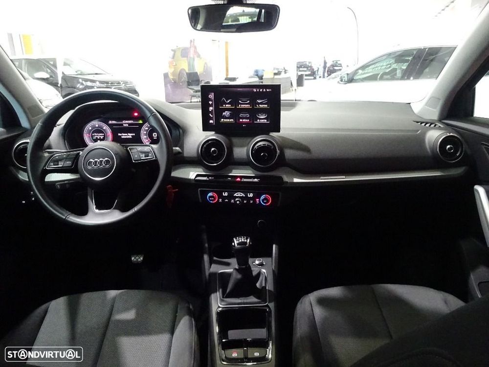Audi Q2 30 TDI Advanced - 27