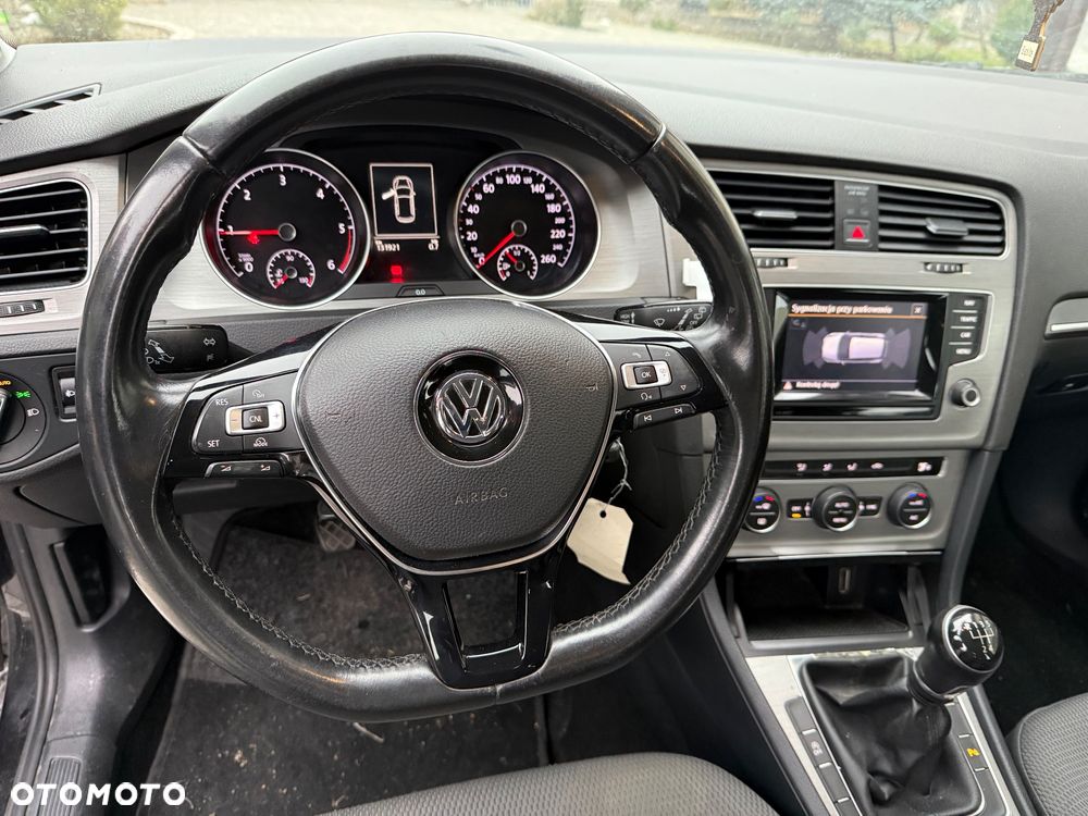 Volkswagen Golf 1.6 TDI DPF BlueMotion - 6