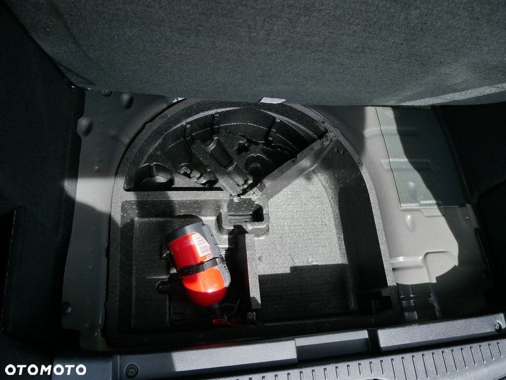Ford B-MAX 1.0 EcoBoost SYNC Edition - 25
