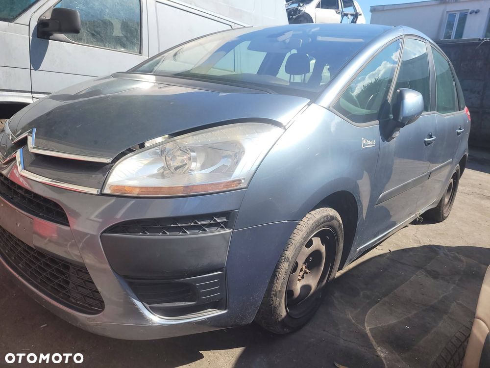 Części-Citroen c4 Picasso  Pojemność: 1560 Moc: 80kW  Rok: 2008  Diesel - 4