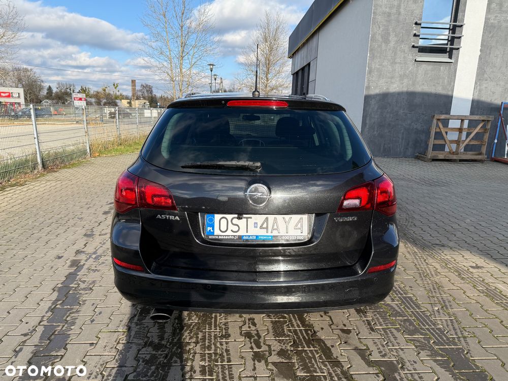 Opel Astra 1.4 T Cosmo - 9