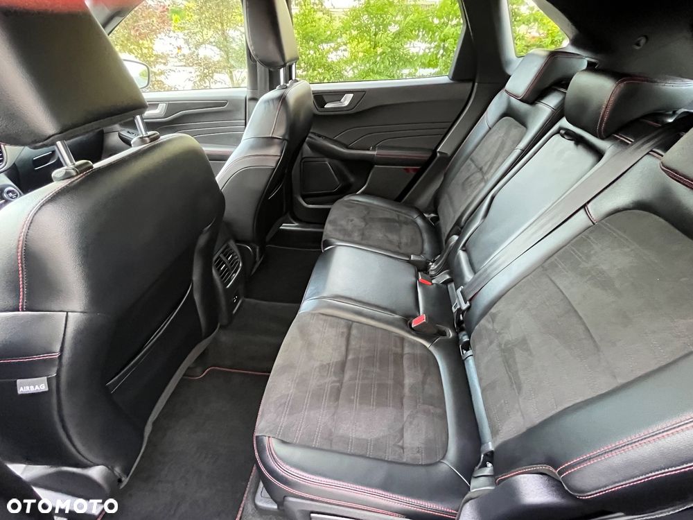 Ford Kuga 2.0 EcoBlue 4x4 ST-LINE X - 33