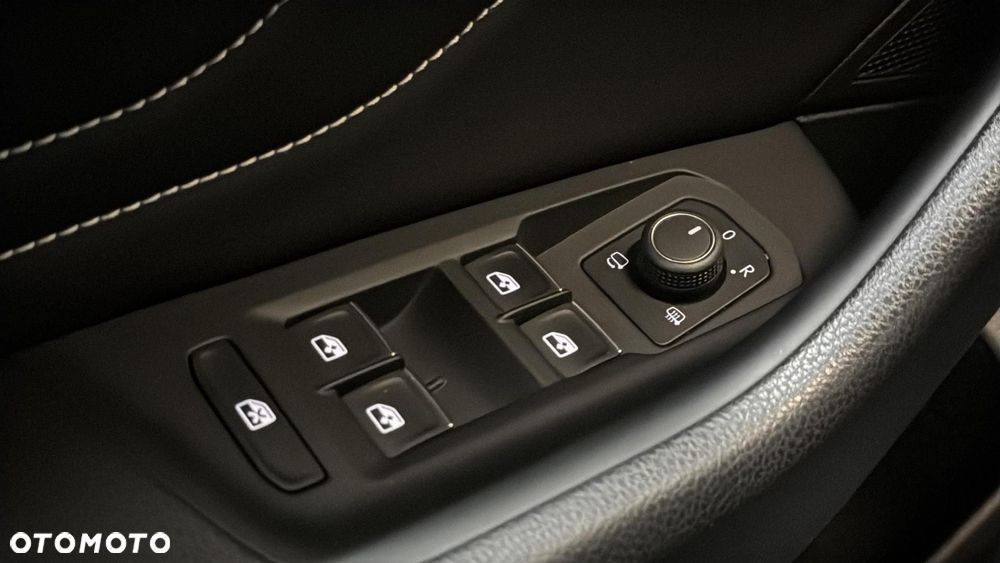 Volkswagen Arteon 2.0 TDI R-Line DSG - 34