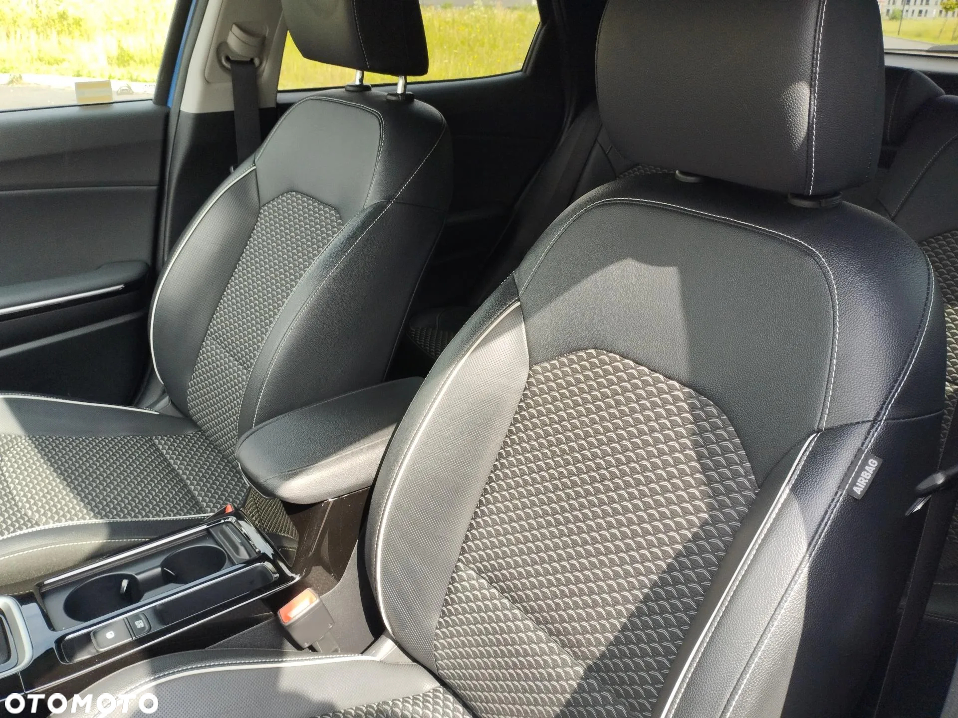 Kia XCeed 1.5 T-GDI Business Line DCT - 11