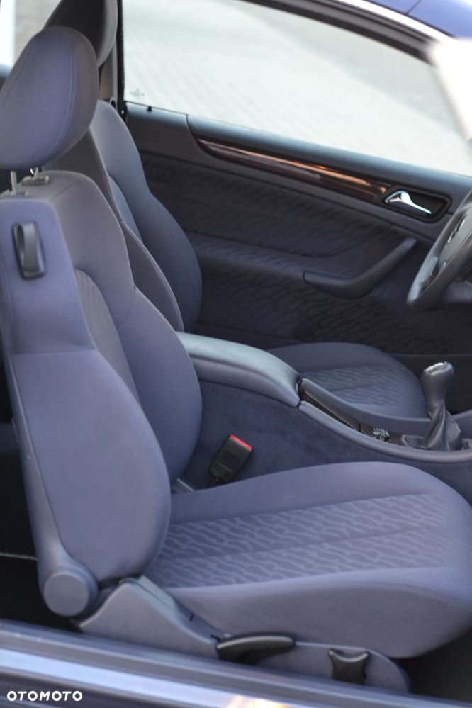 Mercedes-Benz CLK - 7
