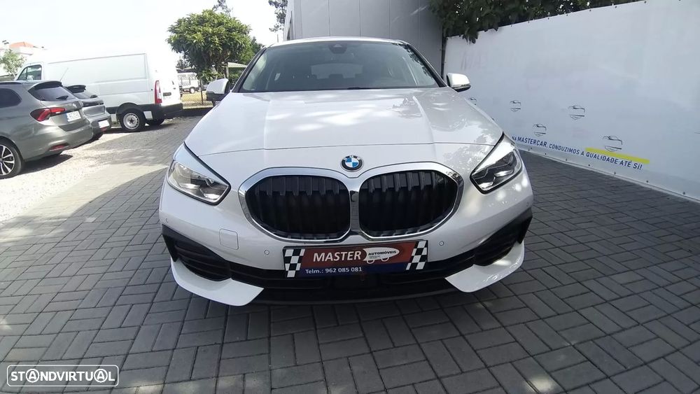 BMW 116 d Pack Essence - 32
