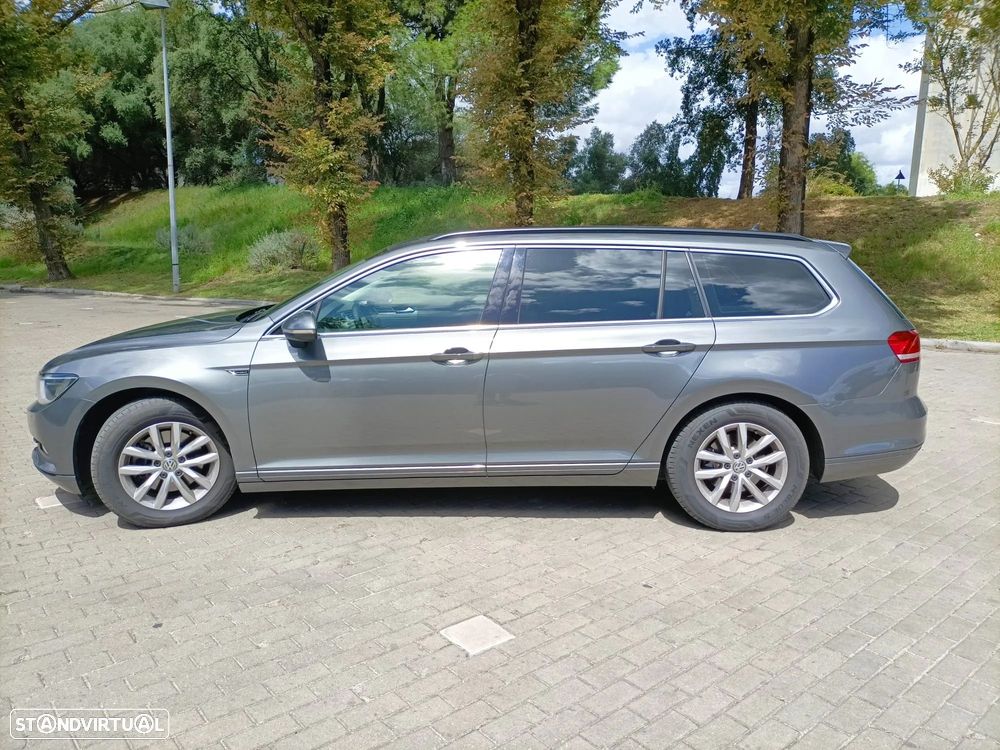 VW Passat Variant 1.6 TDI Confortline DSG - 6