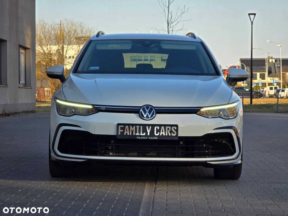 Volkswagen Golf - 8