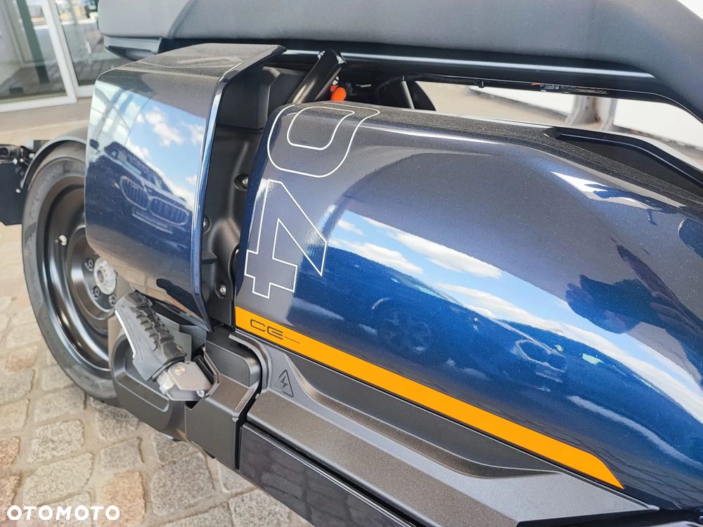 BMW CE 04 - 8
