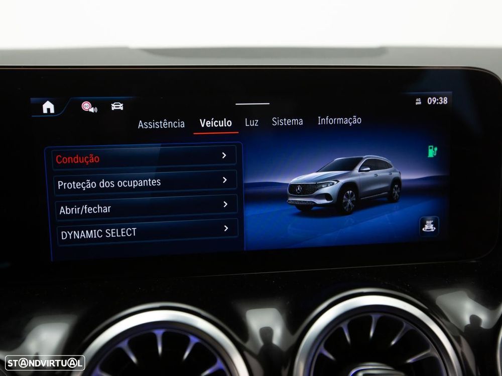 Mercedes-Benz EQA 250+ AMG Line - 34