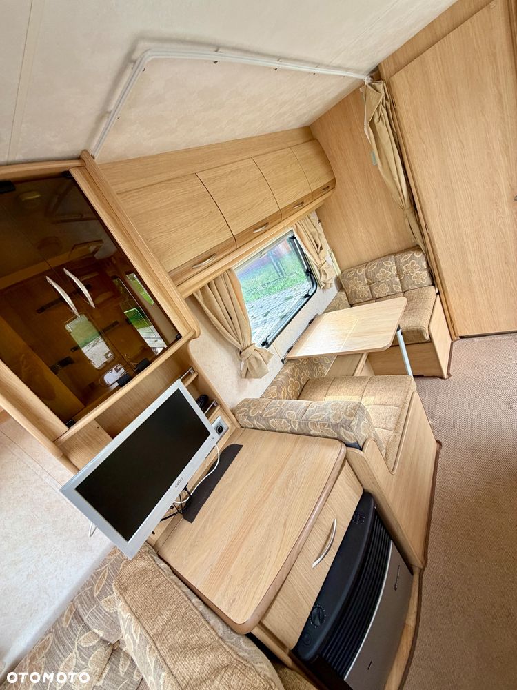 Coachman Amara 520/4 - 17