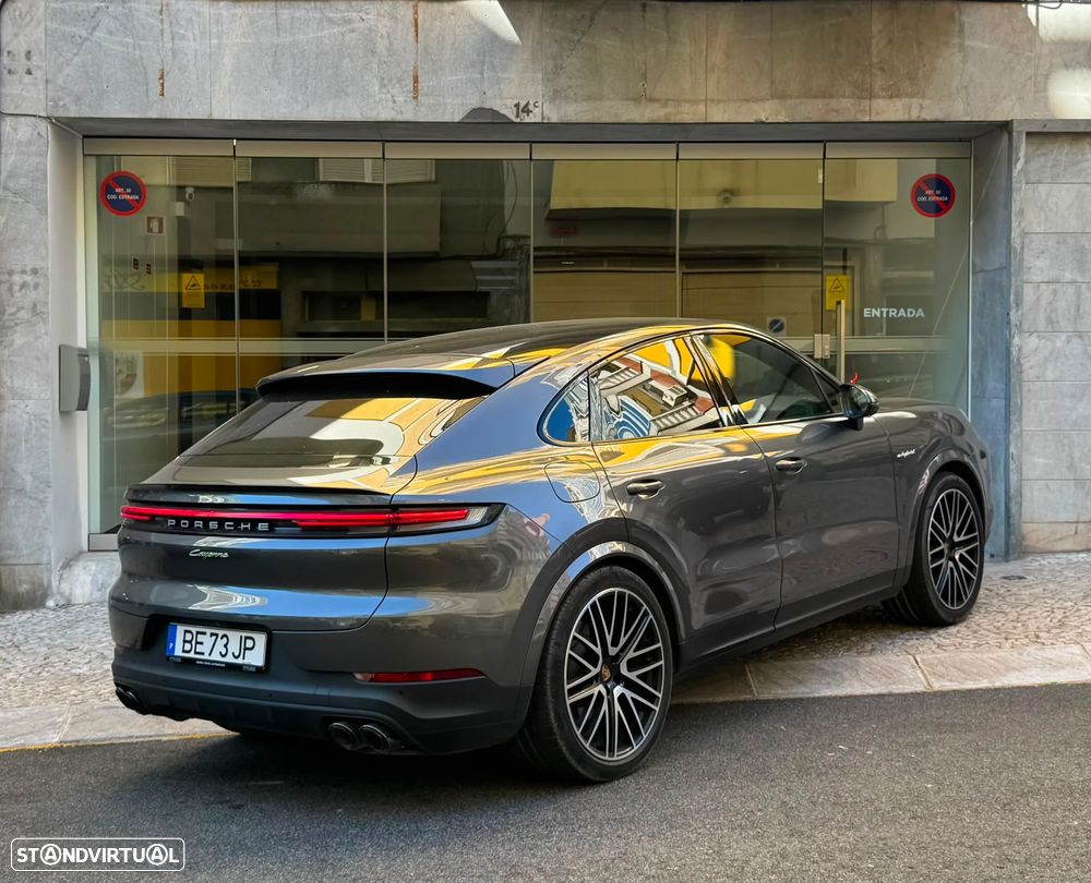 Porsche Cayenne Coupé E-Hybrid - 5