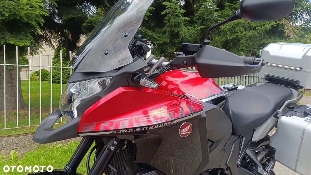Honda VFR - 15