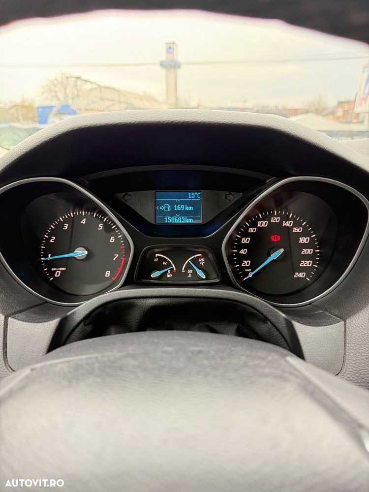 Ford Focus 1.6 Ti-VCT Ambiente - 6