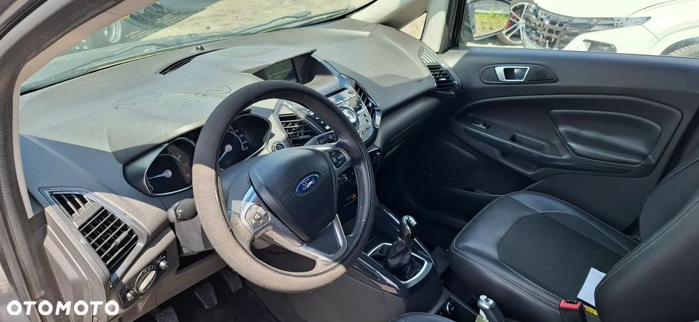 Ford EcoSport - 8