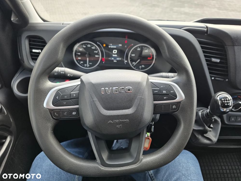 Iveco 50C16  Plandeka 10EP  z Windą - 4