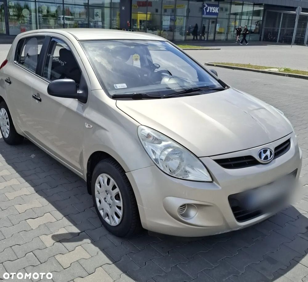 Hyundai i20 - 2