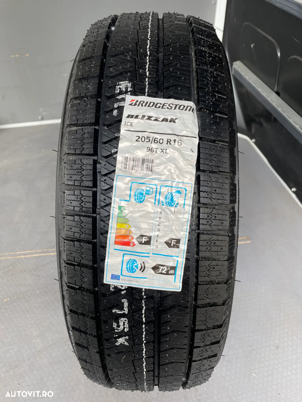 Anvelope noi iarna 205/60 R16 BRIDGESTONE Blizzak ICE 96T XL