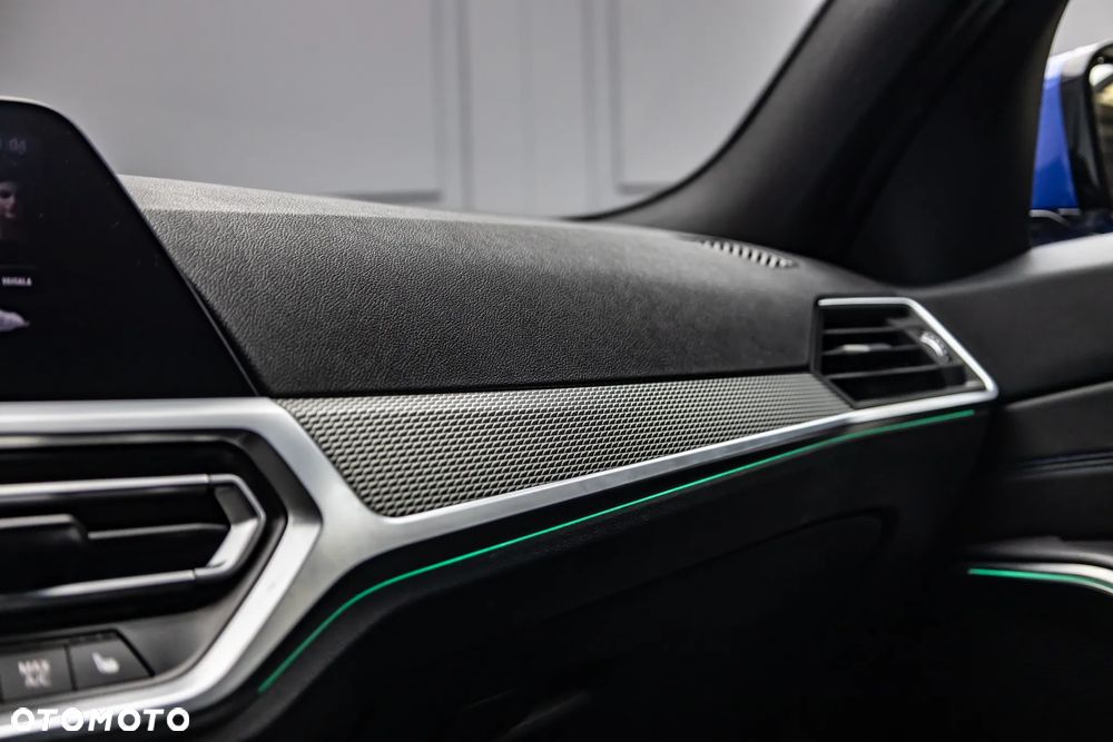 BMW Seria 3 320d xDrive M Sport sport - 20