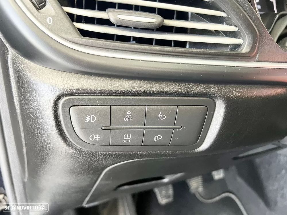 Fiat Tipo Station Wagon 1.3 M-Jet Lounge - 19