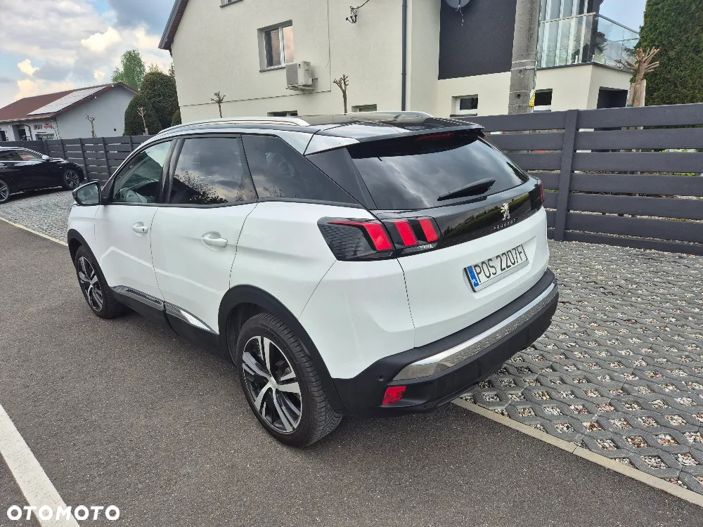 Peugeot 3008 1.2 PureTech Allure Pack S&S - 2