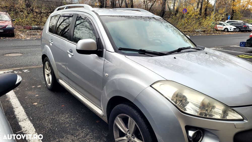 Peugeot 4007 - 1